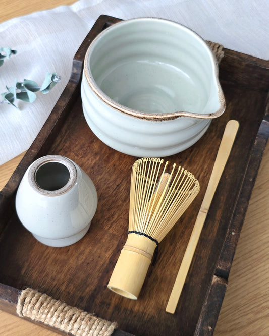 Popolna Matcha Ritual - Nežno bež - siva